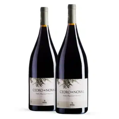 Kit Português Cedro do Noval Vertical. 2 Unidades Vinho Português Região do Douro